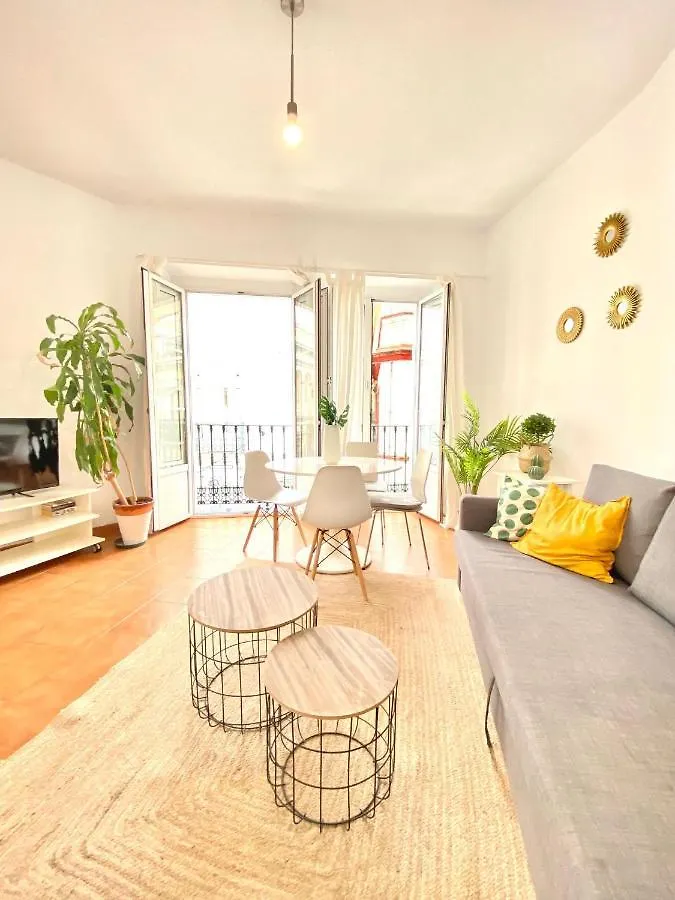 סביליה Comfortable Studio Old Town, Parking Optional 0*,  ספרד