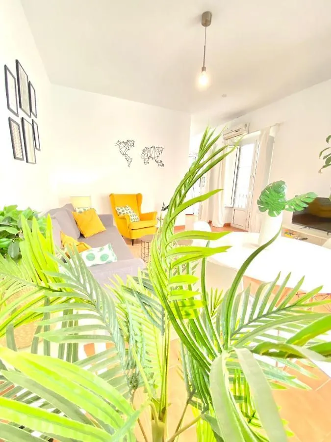 סביליה Comfortable Studio Old Town, Parking Optional 0*,