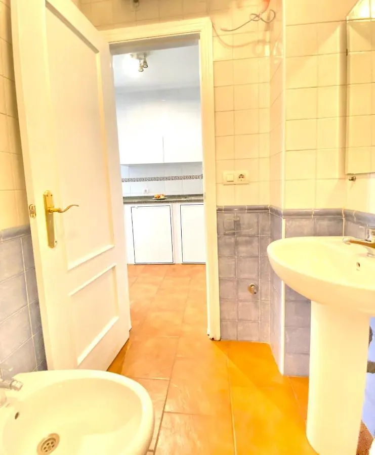 סביליה Comfortable Studio Old Town, Parking Optional 0*,  ספרד
