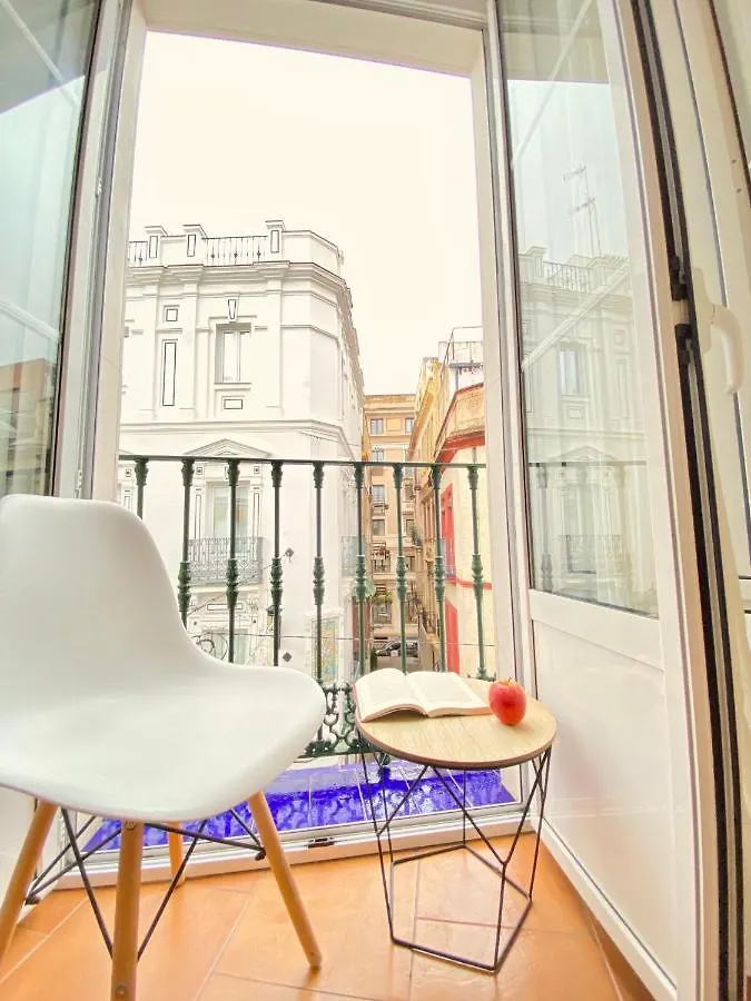סביליה Comfortable Studio Old Town, Parking Optional