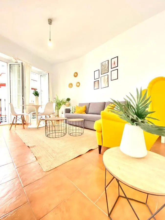 סביליה Comfortable Studio Old Town, Parking Optional דירה